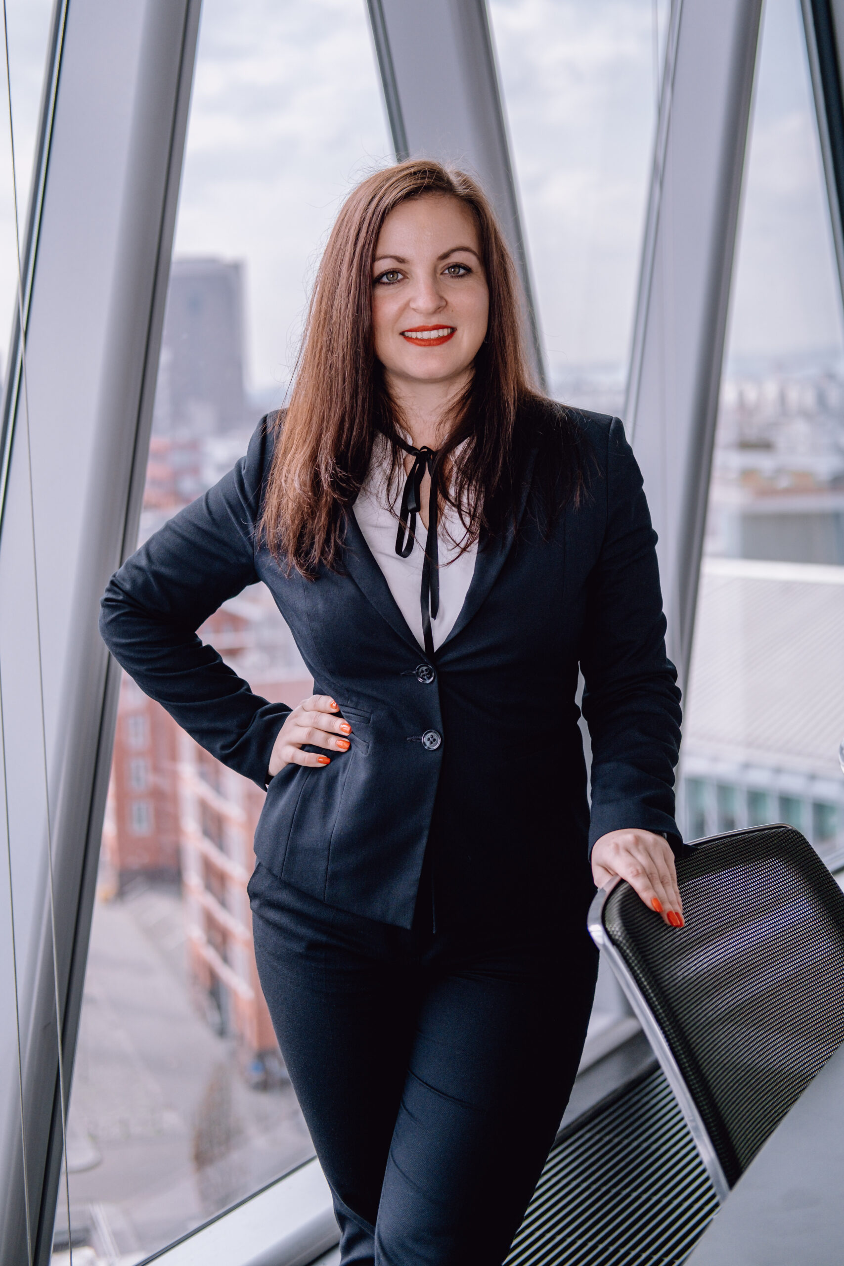 Luba Sibirkov Expertin für Finanzen