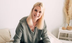 „Pressearbeit ist für Frauen wie gemacht“ – Rowena Hinzmann verrät wieso