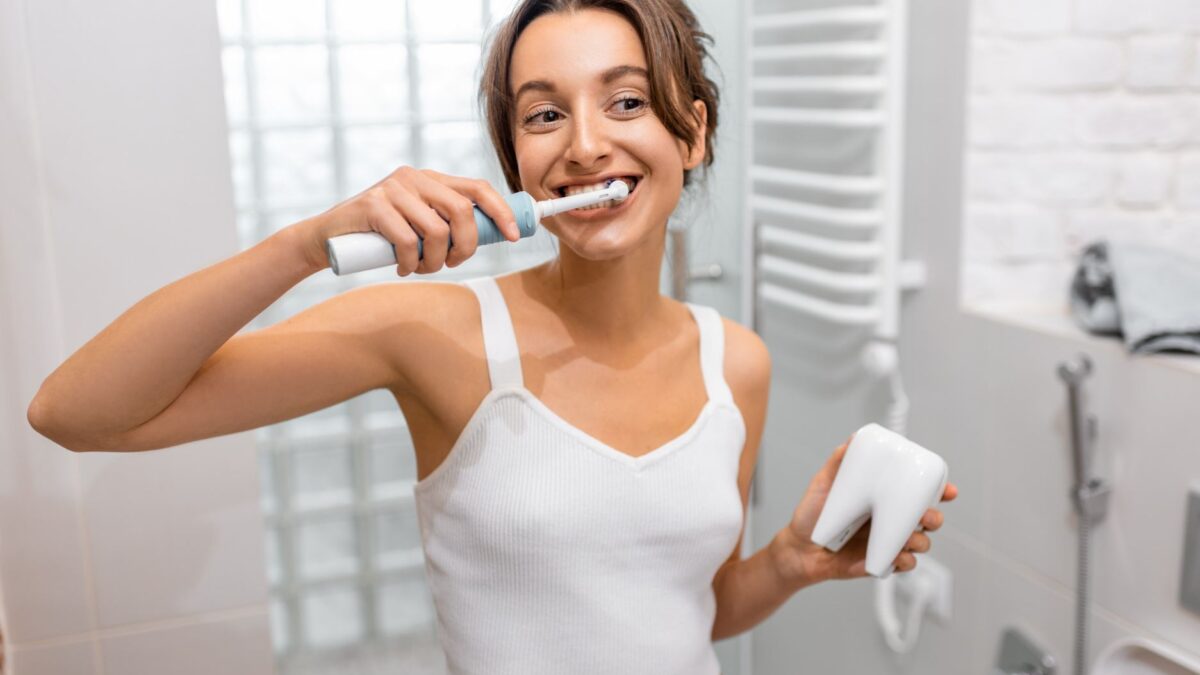 Die beste Zahnpasta für weiße Zähne Whitening-Zahnpasta für weiße und gesunde Zähne laut Stiftung Warentest