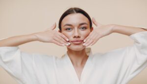 Gesichtsfett verlieren: Fett im Gesicht abnehmen