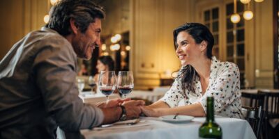 Casual Dating Bedeutung und die wichtigsten Regeln beim unverbindlichen Dating-Trend