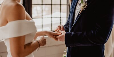 Ehe Sprüche zum Nachdenken: Weisheiten und Zitate zur Hochzeit