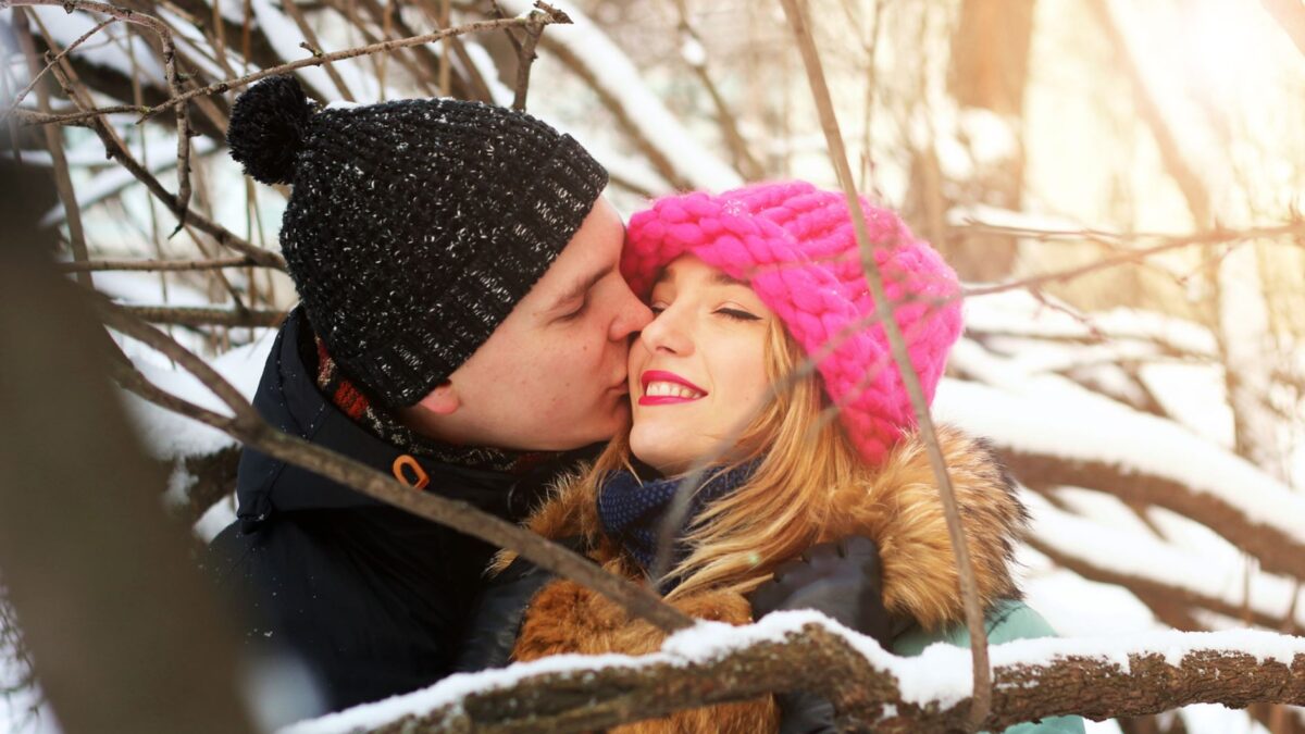 Date Ideen im Winter Romantische Erlebnisse für unvergessliche Momente