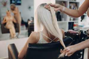 Welche Extensions sind am schonendsten? Alles rund um die perfekte Haarverlängerung