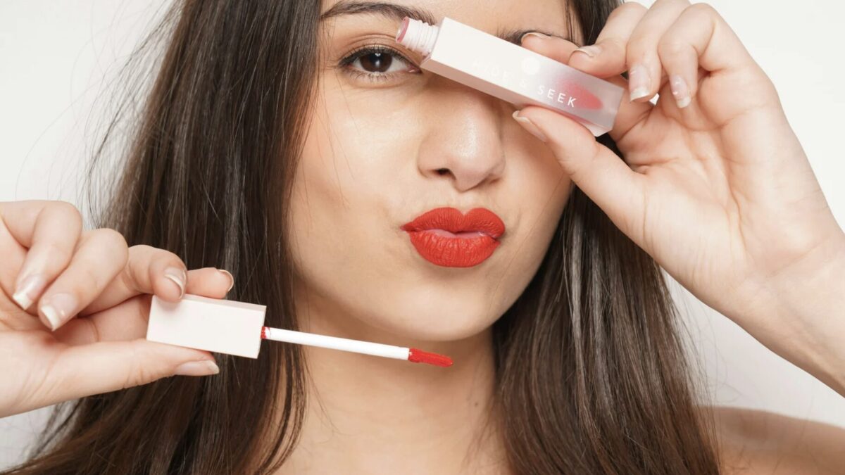 Welcher Lippenstift hält am längsten