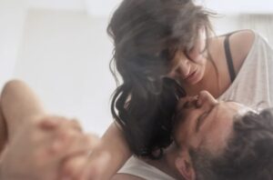 Beziehungen ohne Verpflichtungen: Daher wirken sie auf so viele Menschen so attraktiv