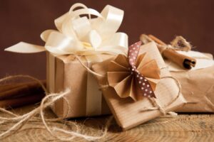 Luxuriöse Geschenke für Frauen, die Luxus in seiner schönsten Form zeigen