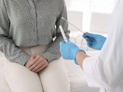 Ist eine bakterielle Infektion in der Scheide ansteckend für Männer?