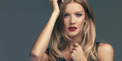 Cathy Hummels nackt Die mutige Reise zu neuer Selbstliebe und Freiheit