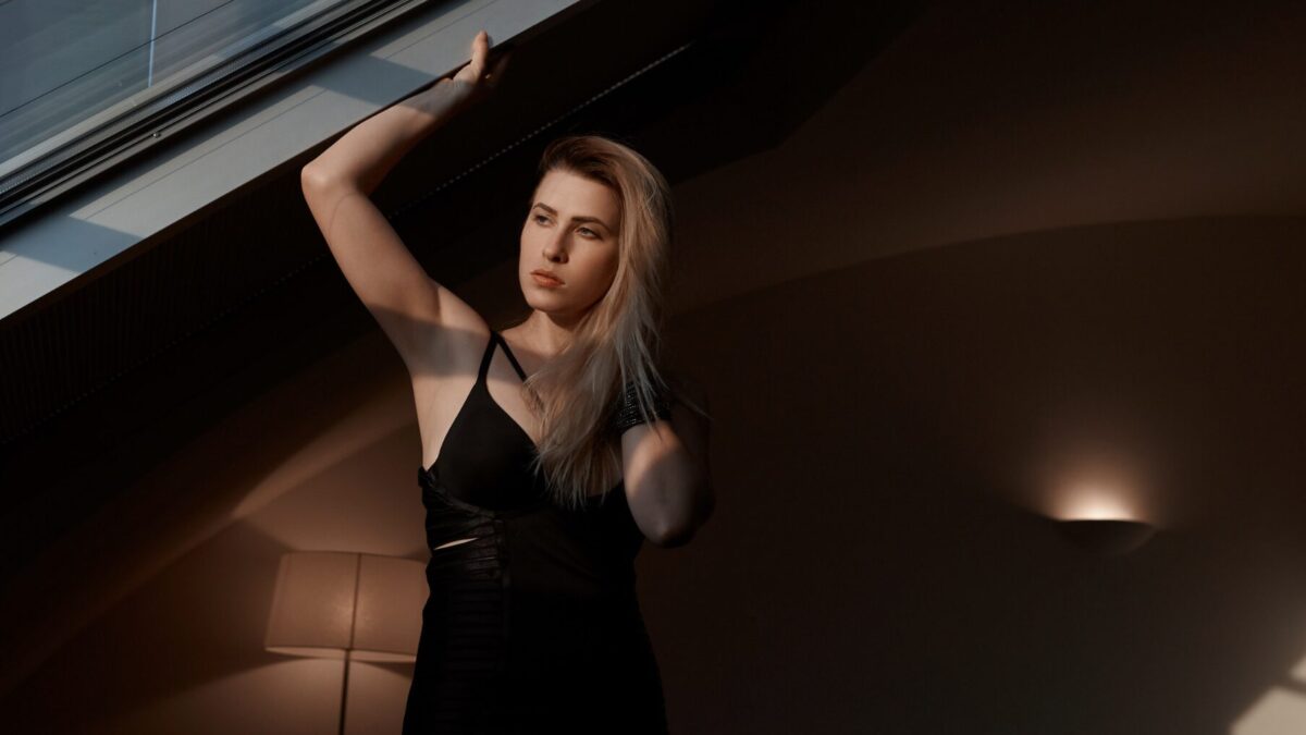 Dark Romance Porno zwischen düsterer Fantasy und digitaler Faszination