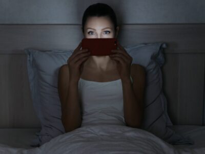 Dark Romance online lesen: Düster, spicy und voller verbotener Gefühle