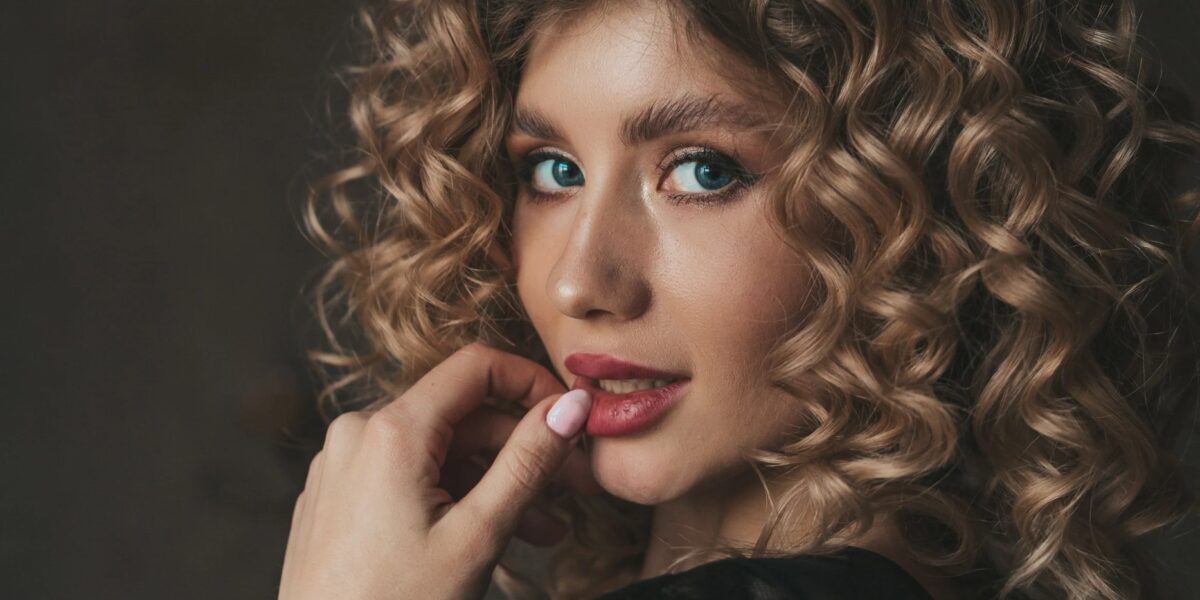 Yololary nudes Zwischen TikTok-Ruhm, Online-Dynamik und dem Spannungsfeld von Privacy