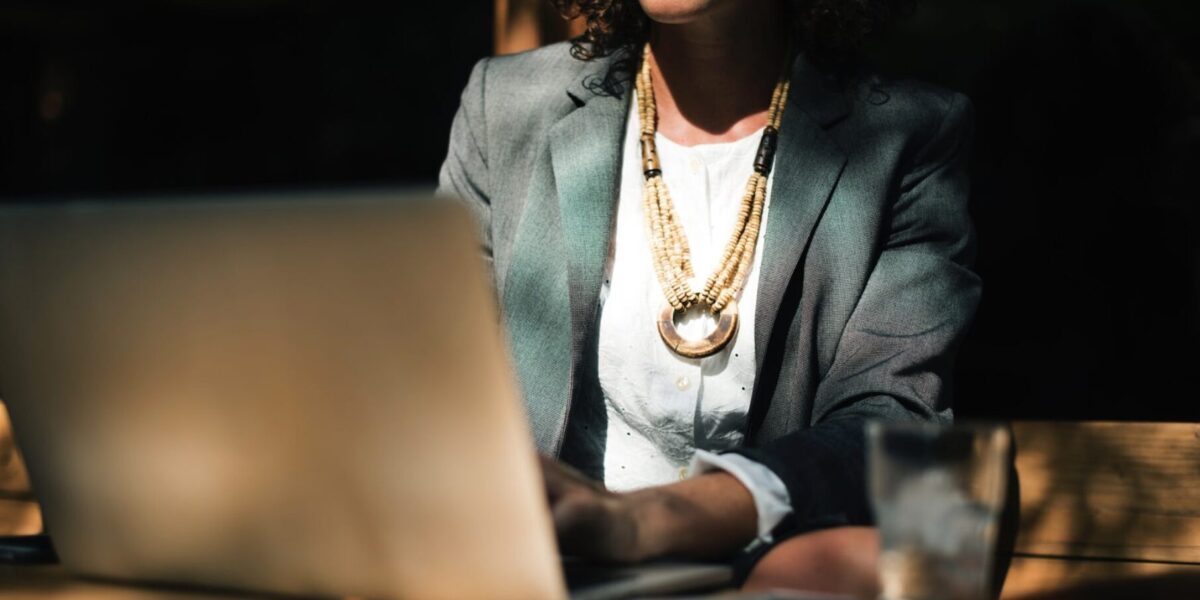 Paid Social für selbstständige Frauen