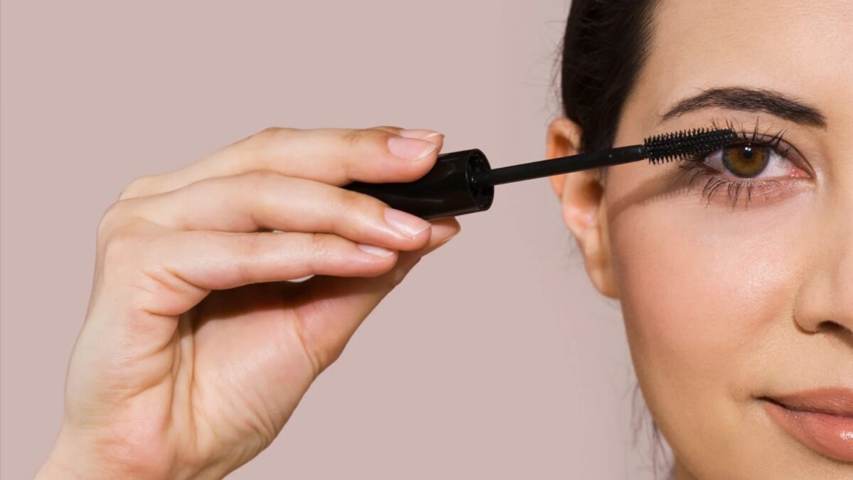 Beste Wimperntusche für lange Wimpern Diese Mascaras verlängern sichtbar ohne Verkleben