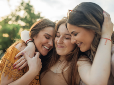 Umarmung, Denk an dich Sprüche für Freundschaft